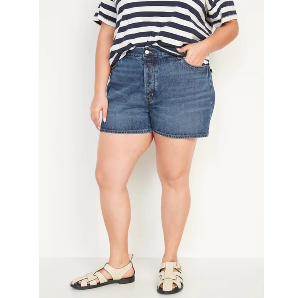 Old Navy High Waisted Button Fly Slouchy Denim Jean Shorts Women 3 inch inseam